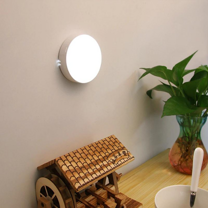💡 50% RABATT! ✨ Uppladdningsbar Nattlampa med Rörelsevakt & Magnetfäste – Trådlös Smartbelysning 🌙
